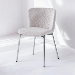 Lot de 4 chaises design ALBANE matelassée pieds noirs | Bricochic