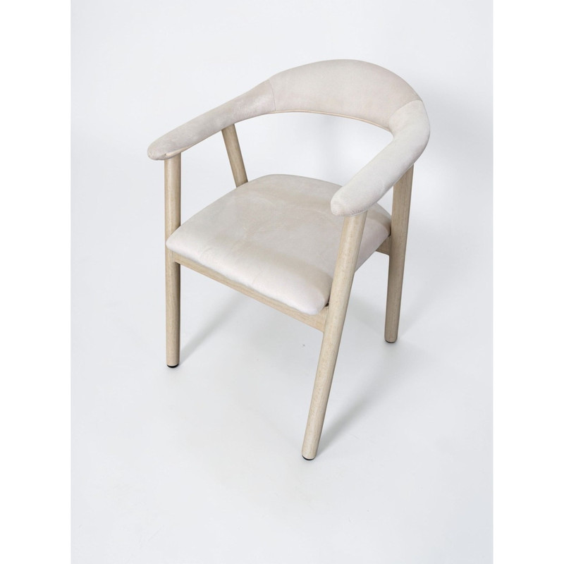 Chaise Berita velours beige finition noyer